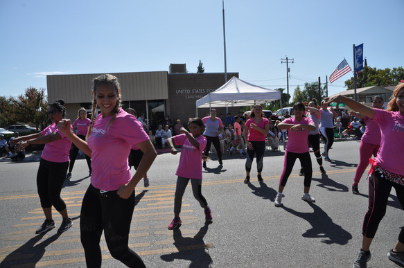 girls dancing in the parade